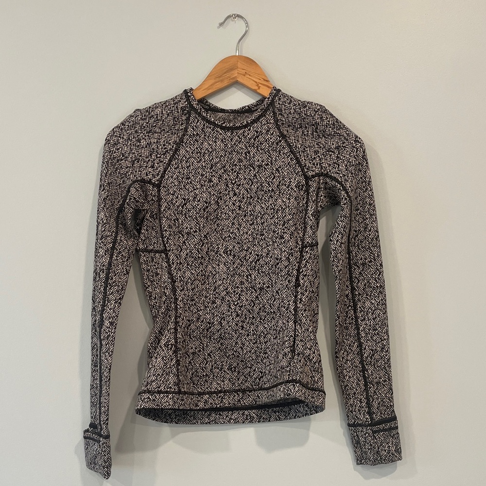 Lululemon Black and White Herringbone Top